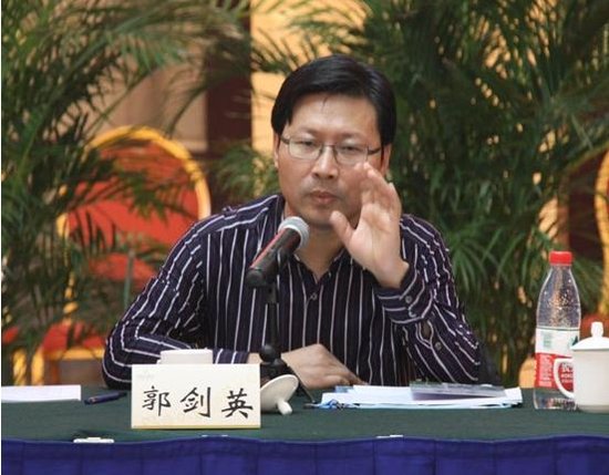 官員稱內(nèi)地各類稅費(fèi)致八成外企原創(chuàng)藥貴于香港
