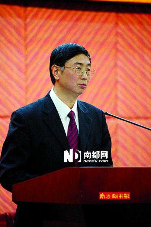 廣州南沙區(qū)副區(qū)長(zhǎng)辭職任民企總裁 領(lǐng)導(dǎo)挽留未果