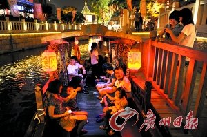 羊城中秋賞月地圖 山頂江邊湖上逐個(gè)數(shù)