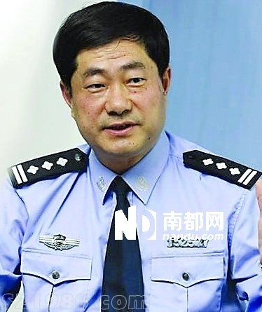 東莞南城公安分局正副局長被曝涉嫌策劃網(wǎng)絡謠言