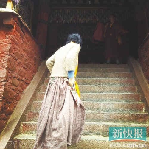 港媒稱王菲鐵定出家：賣樓套現(xiàn)作女兒基金
