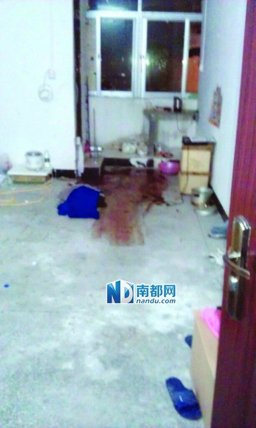 <a href=http://www.hnyueyi.com.cn/shenzhen/ target=_blank class=infotextkey>深圳</a>男子砍死妻子后持刀追殺鄰居 被包圍跳樓逃