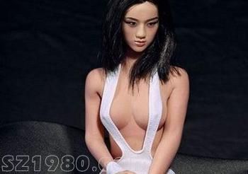 湯唯版情趣娃娃