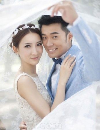 陳赫普吉島大婚黑白搞笑多款婚紗照曝光