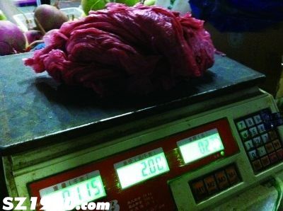 北京市售螃蟹多捆綁 蟹價越貴所用綁繩越粗