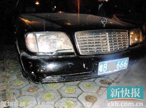 <a href=http://www.hnyueyi.com.cn/shenzhen/ target=_blank class=infotextkey>深圳</a>毒販扮警察出租屋里制販毒 3人跳窗被抓