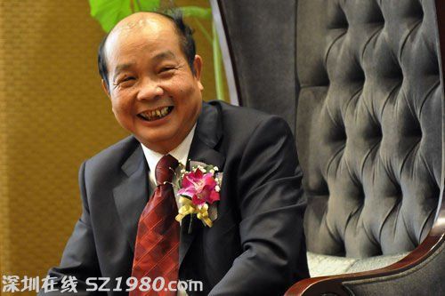 <a href=http://www.hnyueyi.com.cn/shenzhen/ target=_blank class=infotextkey>深圳</a>落馬副市長在母親靈柩前下跪：來世再報