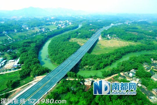 廣東3高速今日同時(shí)通車 明年將有6高速通車