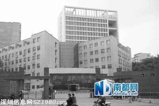 <a href=http://www.hnyueyi.com.cn/shenzhen/ target=_blank class=infotextkey>深圳</a>一街道辦院內(nèi)違建14層辦公樓 至今未啟用