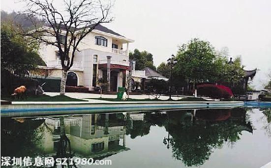 浙江一村支書違建數(shù)千平別墅 亭臺(tái)水榭俱全(圖)