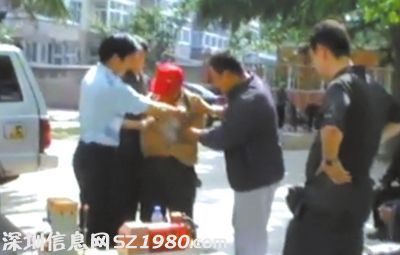 男子槍殺領(lǐng)導(dǎo)稱妻被強(qiáng)奸 亡命天涯17年相約火車站被捕