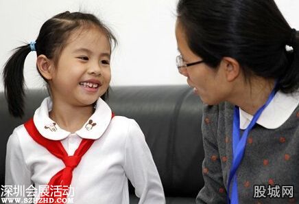 習(xí)爺爺你好害羞走紅 習(xí)大大平易近人深受人民愛戴
