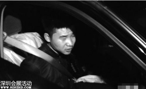 中國留學(xué)生周遠(yuǎn)飆豪車遭通緝 律師稱其被捕或因不懂法/視頻