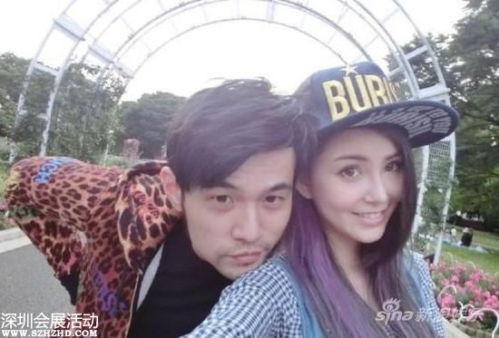 甜蜜！周杰倫曬與女友昆凌的合影