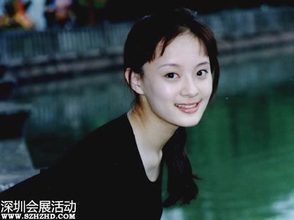 孫儷成長(zhǎng)史：11歲出訪英美 18歲榮立二等功(圖)