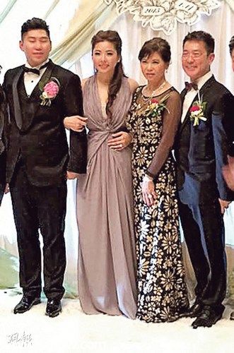 元彪女兒大婚　明星女兒哪個(gè)更漂亮又有才