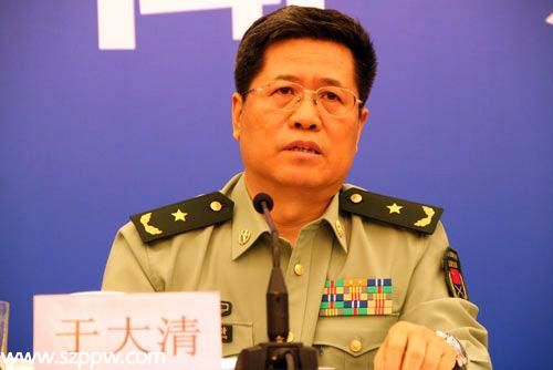 媒體稱16只軍老虎上演 好同事好前任 