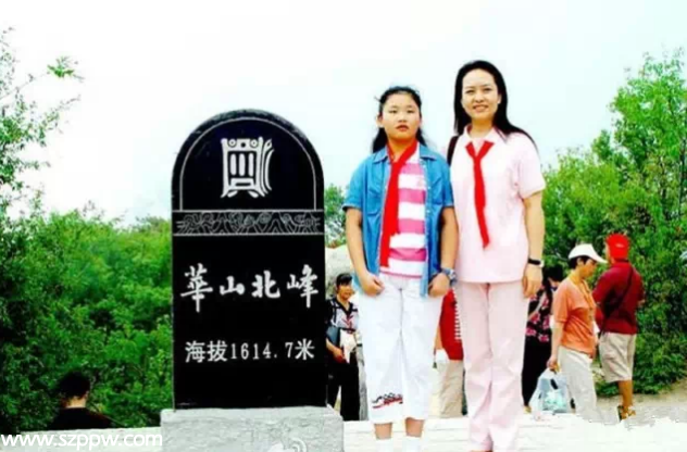 彭麗媛談幸福家庭生活:我的家庭同老百姓一樣