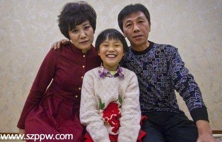 現(xiàn)實(shí)版何以笙簫默 9年后帶著女兒嫁給你