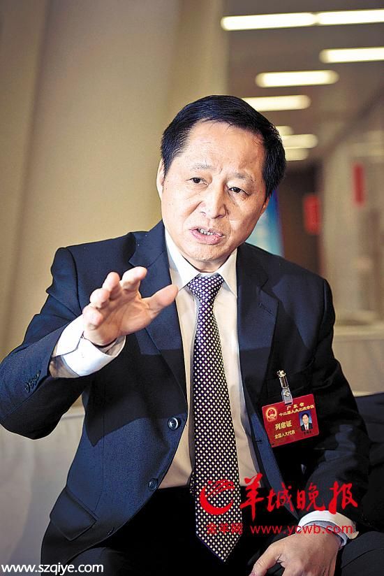 省教育廳廳長:政府給經(jīng)費統(tǒng)一組建午休托管隊