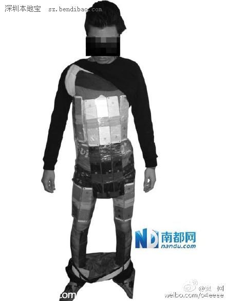 香港男子身綁146臺iPhone入境被查