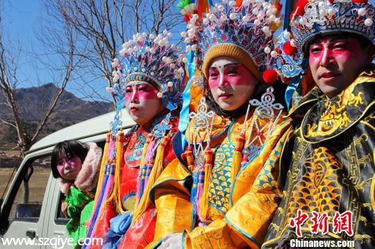 河北鄉(xiāng)村 00后 鬧元宵 隆化民間花會(huì)后繼有人