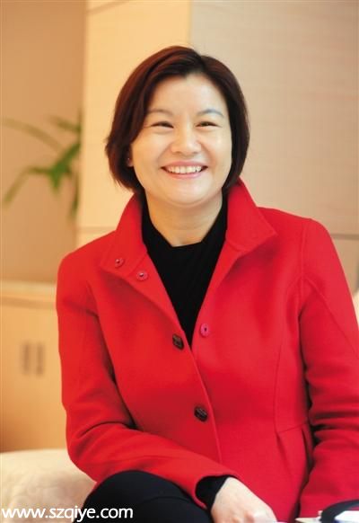 女首富周群飛談創(chuàng)業(yè)往事：否認(rèn)曾當(dāng)前老板小三