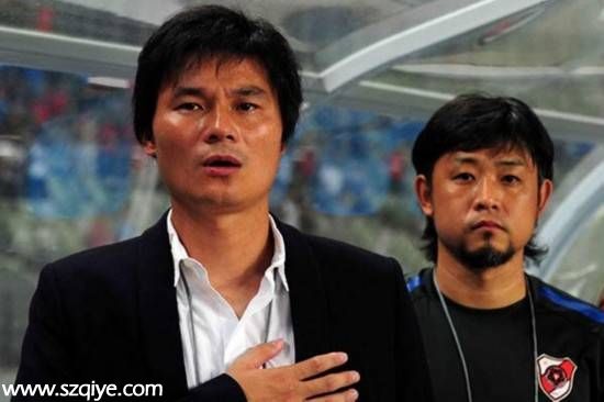 深足突然宣布李毅下課 李毅本人表示 欠妥 