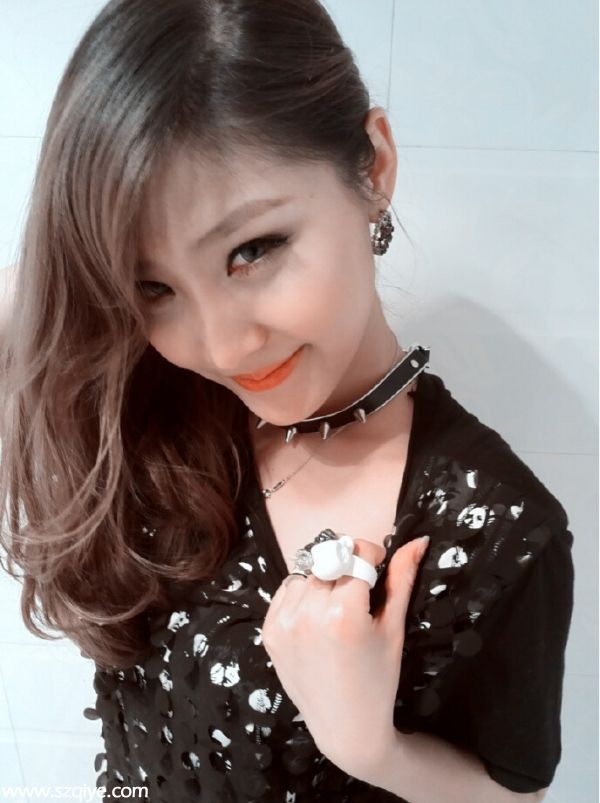  魏晨緋聞女友于瑋私照曝光 嫵媚清純俏皮多變(圖)