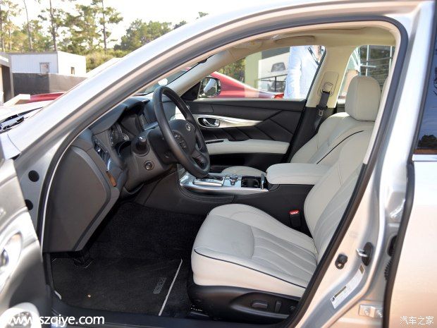 英菲尼迪(進口) 英菲尼迪Q70 2015款 Premium Select Edition