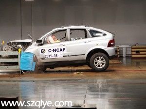 雙龍汽車 愛騰 2014款 2.3L 兩驅(qū)自動(dòng)精英汽油版