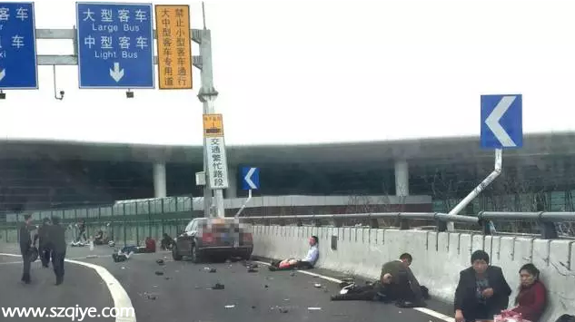 深圳(www.hnyueyi.com.cn)寶安機(jī)場(chǎng)9死24傷車(chē)禍調(diào)查報(bào)告公布 17官員面臨處理