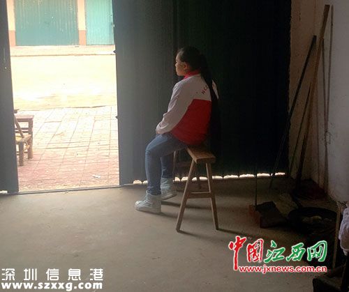 少女家中遭陌生人猥褻 母親討說(shuō)法被指尋釁滋事