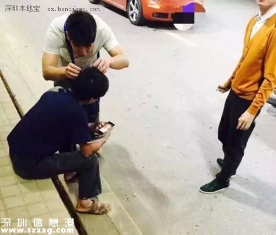 黃色衣服和紅色衣服男子為另一輛車上下來幫忙的兩位好心人，醫(yī)生友人（白衣施救者）幫忙急救。