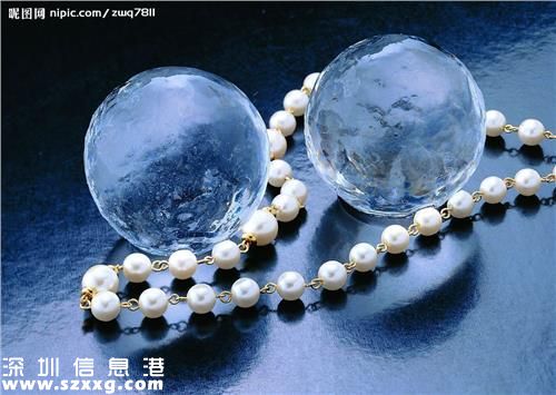 遼寧一女廳官日均受賄近萬(wàn)元 全身珠光寶氣