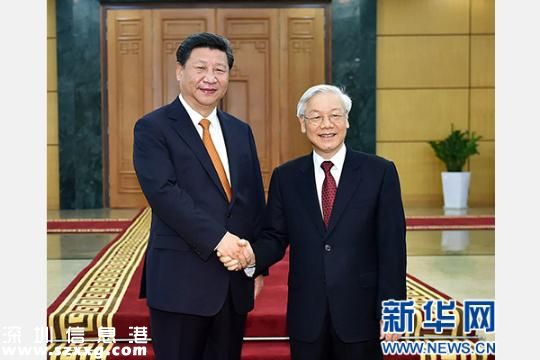 11月5日，中共中央總書記、國(guó)家主席習(xí)近平在河內(nèi)同越共中央總書記阮富仲舉行會(huì)談。 新華社記者李濤攝
