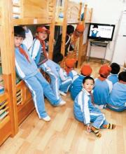深圳加大中小學午餐午休經(jīng)費支持