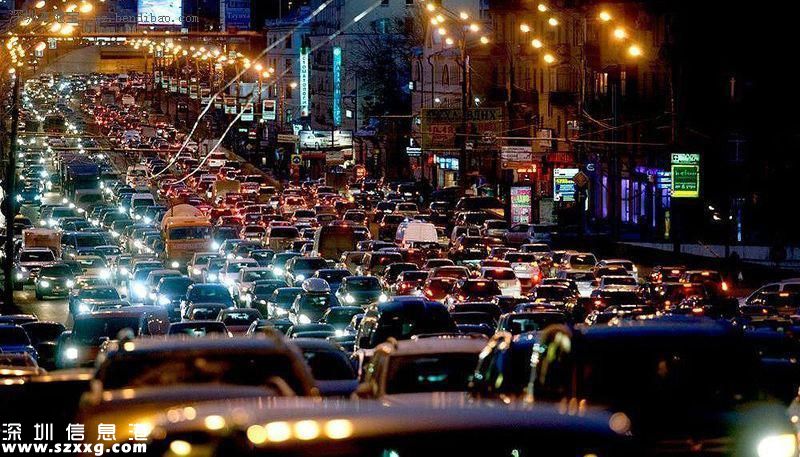 平安夜深圳(www.hnyueyi.com.cn)多條公交地鐵延長服務(wù)時間