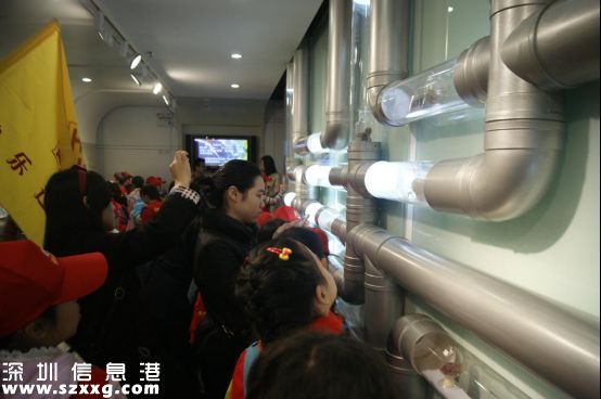 爭當(dāng)禁毒小先鋒!深圳(www.hnyueyi.com.cn)天天周末帶動中小學(xué)生開展禁毒參觀教育