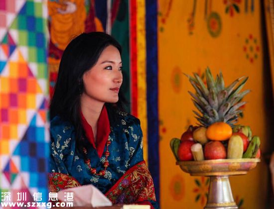 喜迎龍王子:不丹美艷平民王妃孕照曝光 她7歲就與國王私定終身