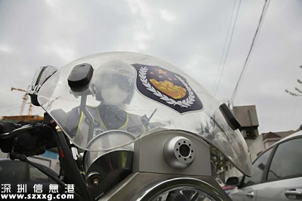 上海警用摩托車裝行車記錄儀 實(shí)時(shí)取證還能回放