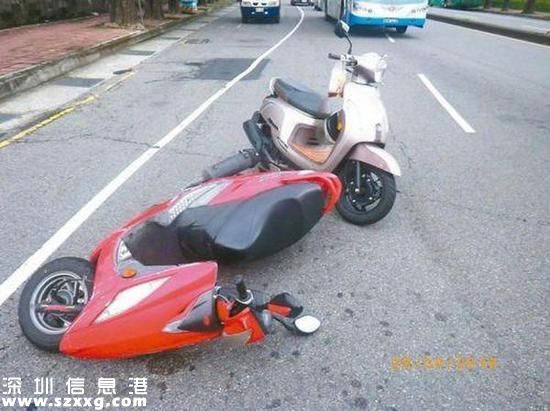 烏龜致車(chē)禍被逮捕圖為事故現(xiàn)場(chǎng)。