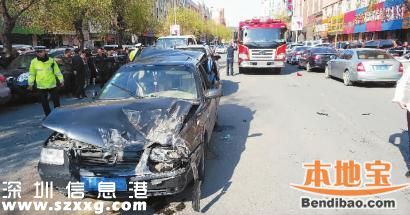 女司機(jī)油門當(dāng)剎車 猛撞2輛公交后身亡(圖文)