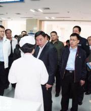 深圳將新增醫(yī)療床位上萬張 引入15個(gè)高端醫(yī)療團(tuán)隊(duì)