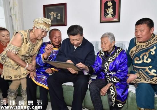 習(xí)近平登上黑瞎子島 看望赫哲族群眾