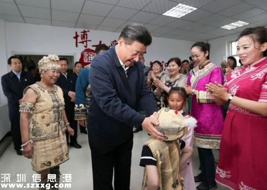 習(xí)近平登上黑瞎子島 看望赫哲族群眾