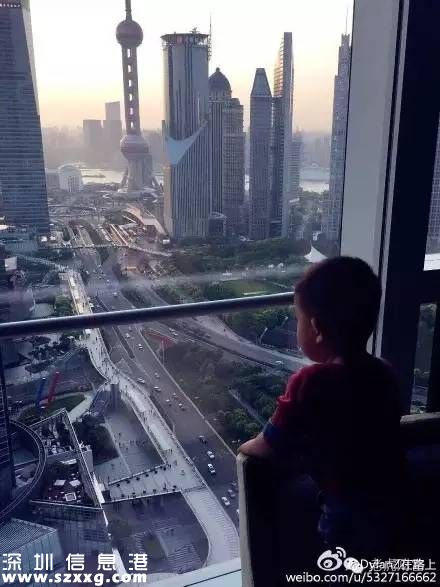 寶寶說，大人的世界我不懂！大人說，寶寶你只管看風(fēng)景！