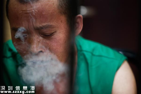 貴州男子殺雙親