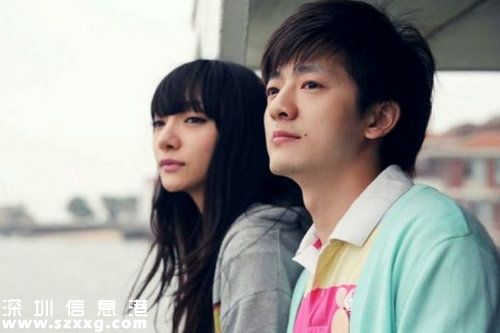 彭坦春曉曬女兒
