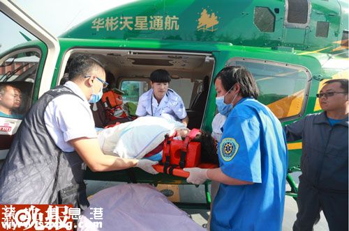 騎馬摔傷飛機(jī)救援 北京女子河北壩上草原騎馬不慎摔傷